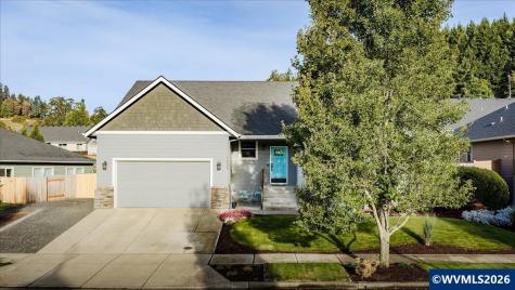 1539 Lakeview Drive NE Silverton OR 97381