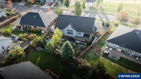 1539 Lakeview Drive NE Silverton OR 97381