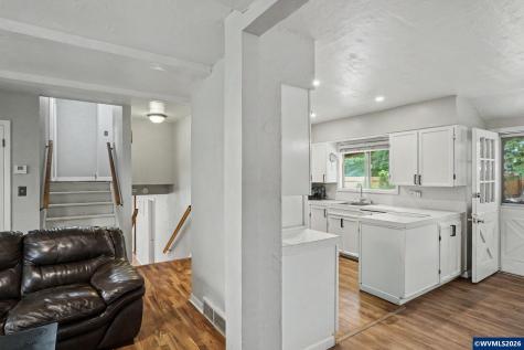 6995 River Road NE Keizer OR 97303