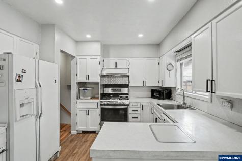 6995 River Road NE Keizer OR 97303