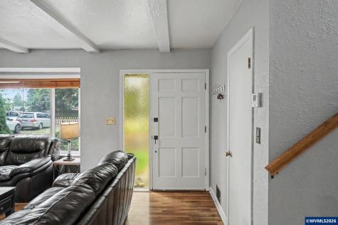 6995 River Road NE Keizer OR 97303