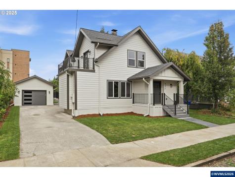 437 NE Fargo Street Portland OR 97212