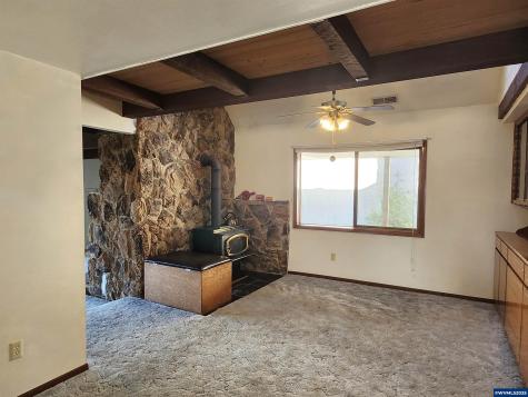 5785 82nd Avenue SE Aumsville OR 97325