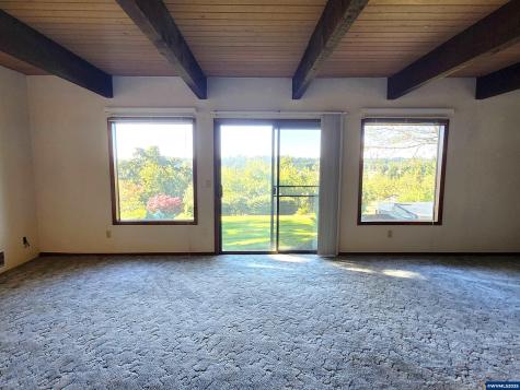 5785 82nd Avenue SE Aumsville OR 97325