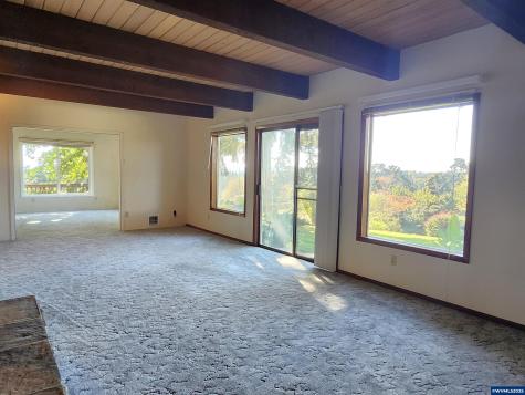 5785 82nd Avenue SE Aumsville OR 97325