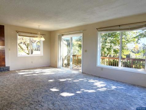 5785 82nd Avenue SE Aumsville OR 97325