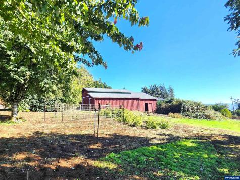 5785 82nd Avenue SE Aumsville OR 97325