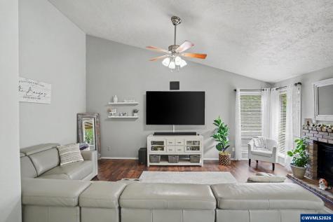 2184 Rock Ledge Drive NE Keizer OR 97303