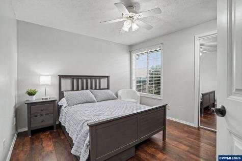 2184 Rock Ledge Drive NE Keizer OR 97303