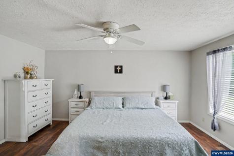 2184 Rock Ledge Drive NE Keizer OR 97303