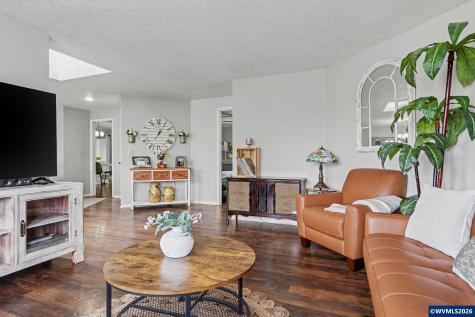 2184 Rock Ledge Drive NE Keizer OR 97303