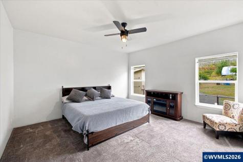 8305 SE Elkhorn Drive Lyons OR 97358