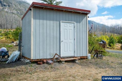 8305 SE Elkhorn Drive Lyons OR 97358