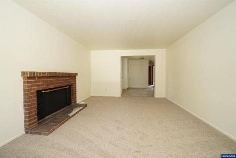 1276 Arabian Avenue SE Salem OR 97317