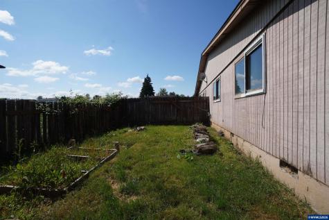 1276 Arabian Avenue SE Salem OR 97317