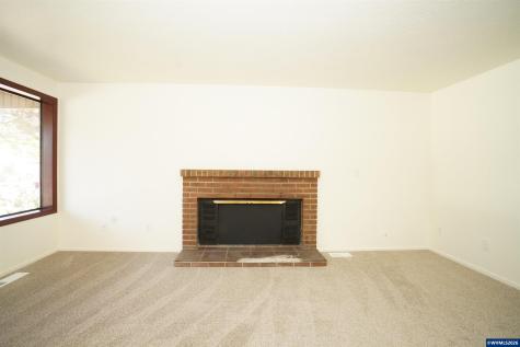 1276 Arabian Avenue SE Salem OR 97317