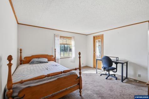 820 Kees Street Lebanon OR 97355