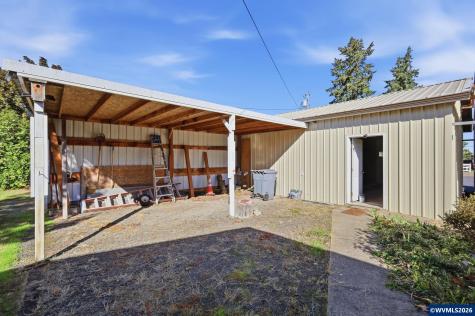 820 Kees Street Lebanon OR 97355