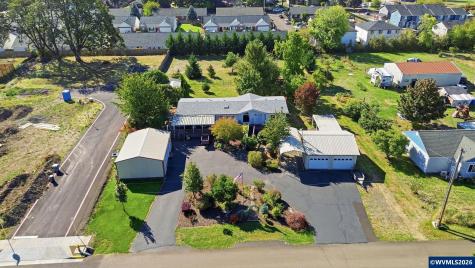 820 Kees Street Lebanon OR 97355