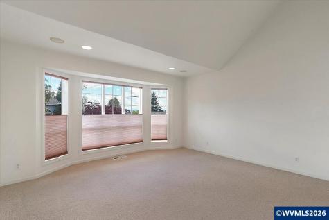 1764 Whitney Drive NW Salem OR 97304