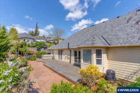 1764 Whitney Drive NW Salem OR 97304