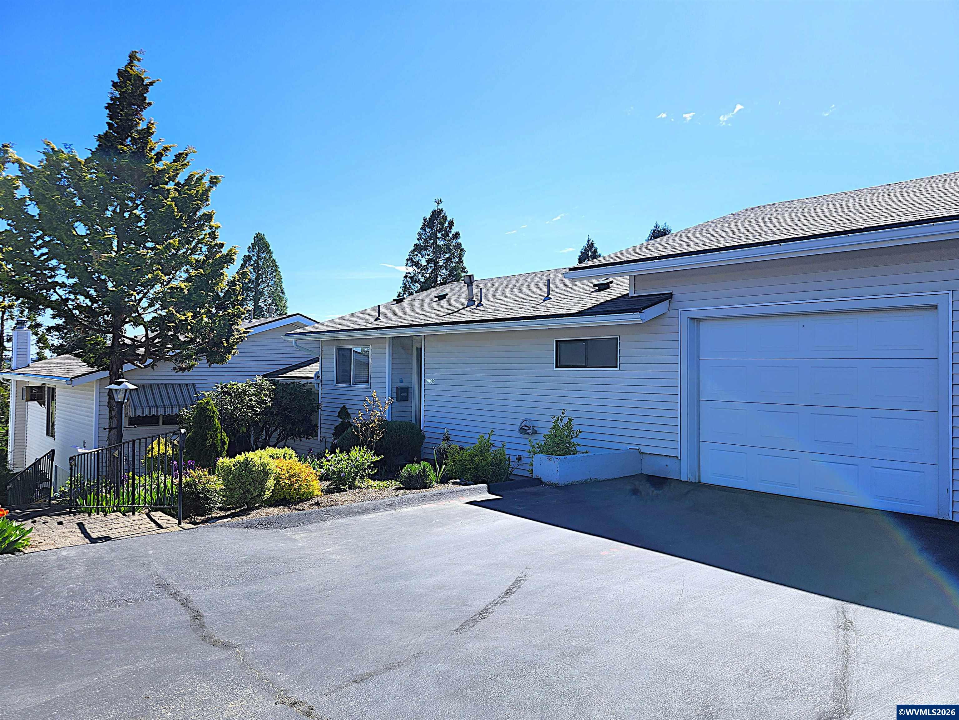 2992 Winslow Way NW Salem OR 97304