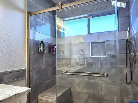 2992 Winslow Way NW Salem OR 97304