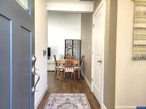 2992 Winslow Way NW Salem OR 97304