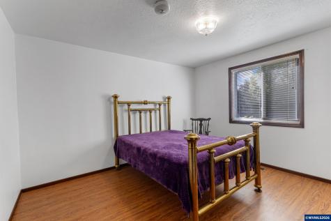 5665 Silverton Road NE Salem OR 97305