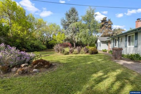 5665 Silverton Road NE Salem OR 97305
