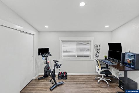 1537 Corum Court NW Salem OR 97304