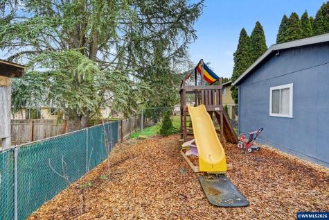 1537 Corum Court NW Salem OR 97304