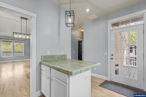 198 Ash Creek Drive W Monmouth OR 97361