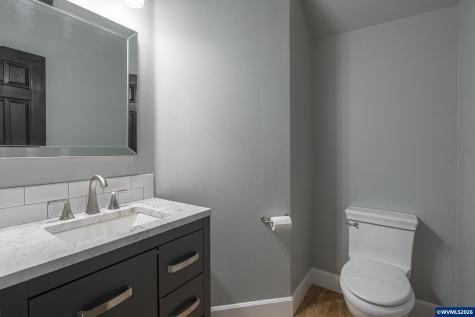 198 Ash Creek Drive W Monmouth OR 97361