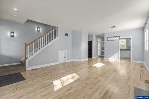 198 Ash Creek Drive W Monmouth OR 97361