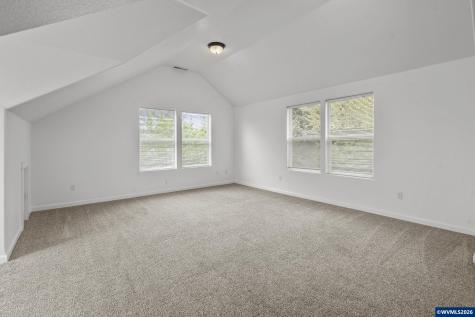 198 Ash Creek Drive W Monmouth OR 97361