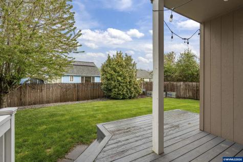 198 Ash Creek Drive W Monmouth OR 97361