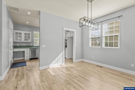 198 Ash Creek Drive W Monmouth OR 97361