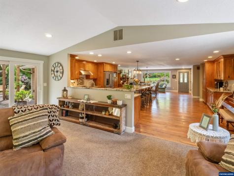 40965 Huntley Road SE Stayton OR 97383