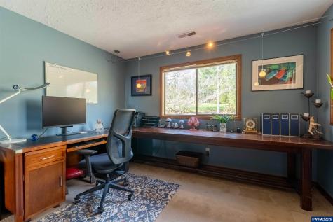 33941 Marys River Estates Road Philomath OR 97370
