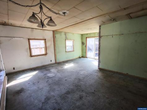648 SW Arthur Street Mcminnville OR 97128