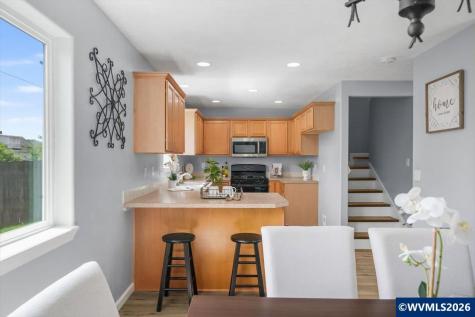2808 20th Avenue SE Albany OR 97322