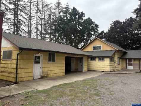 9068 SE Snoddy Drive Aumsville OR 97325-9751