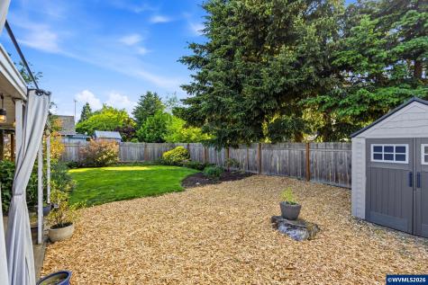 1747 Raywanda Court NE Salem OR 97301