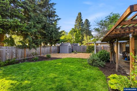 1747 Raywanda Court NE Salem OR 97301