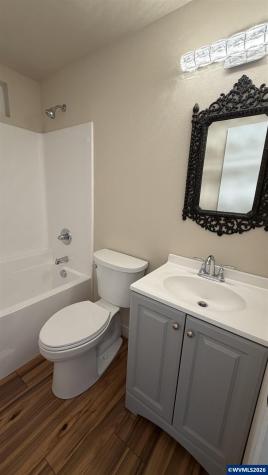 275 Kenwood Avenue NE Salem OR 97301