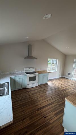 275 Kenwood Avenue NE Salem OR 97301