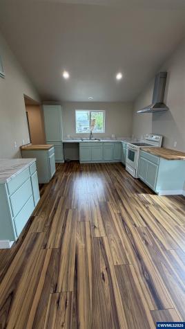 275 Kenwood Avenue NE Salem OR 97301