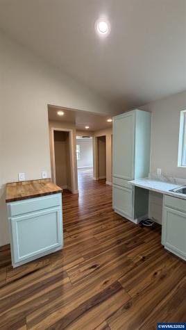275 Kenwood Avenue NE Salem OR 97301
