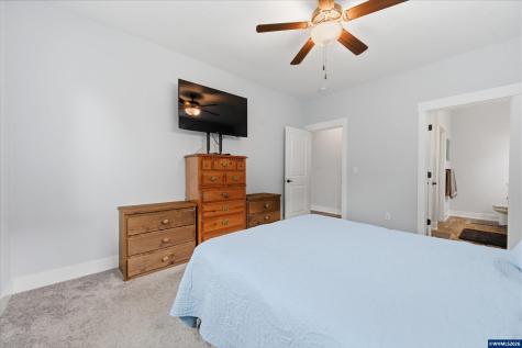 393 NW Denton Avenue Dallas OR 97338